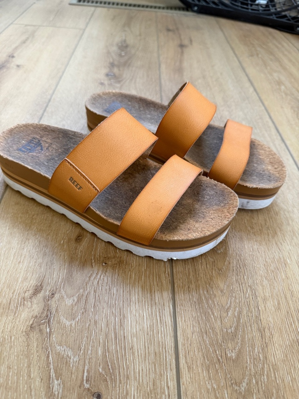 Reef Cushion Bounce Vista Hi Wedge Sandal women’s 8